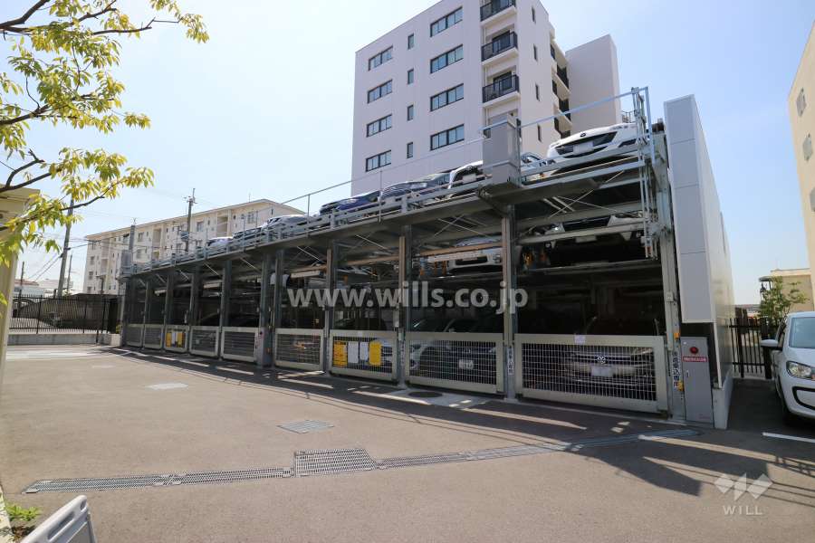 敷地内駐車場（屋外機械式）