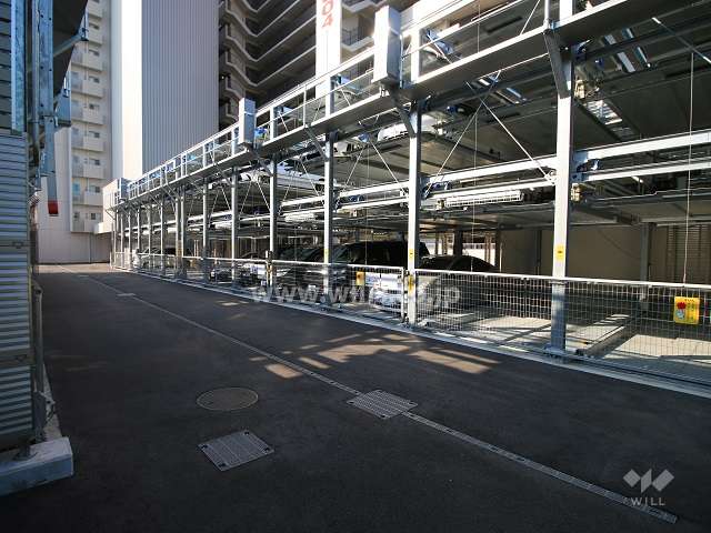 敷地内駐車場（屋外機械式）