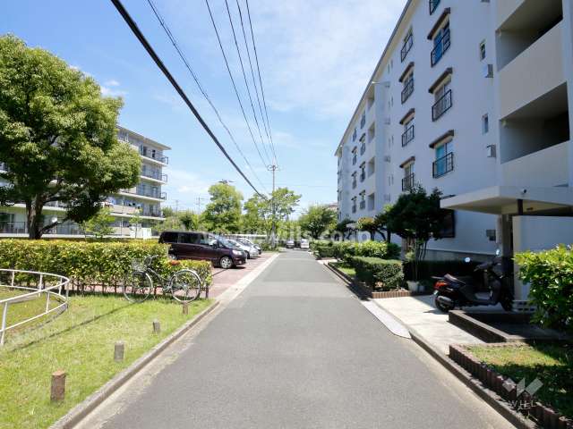 敷地内駐車場（屋外平面式）