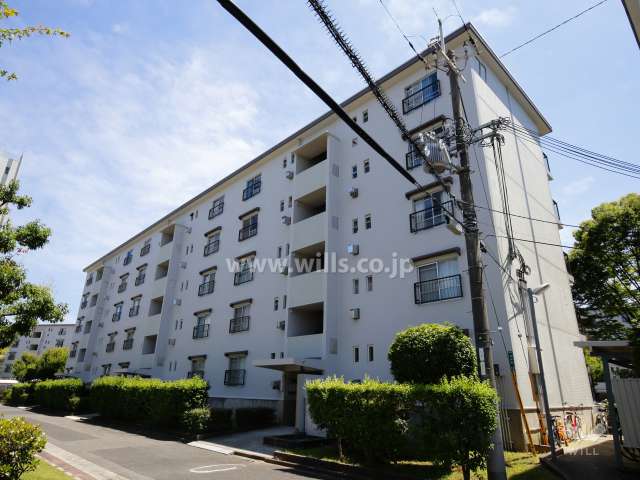 富田第二住宅77棟の外観（北西側から）