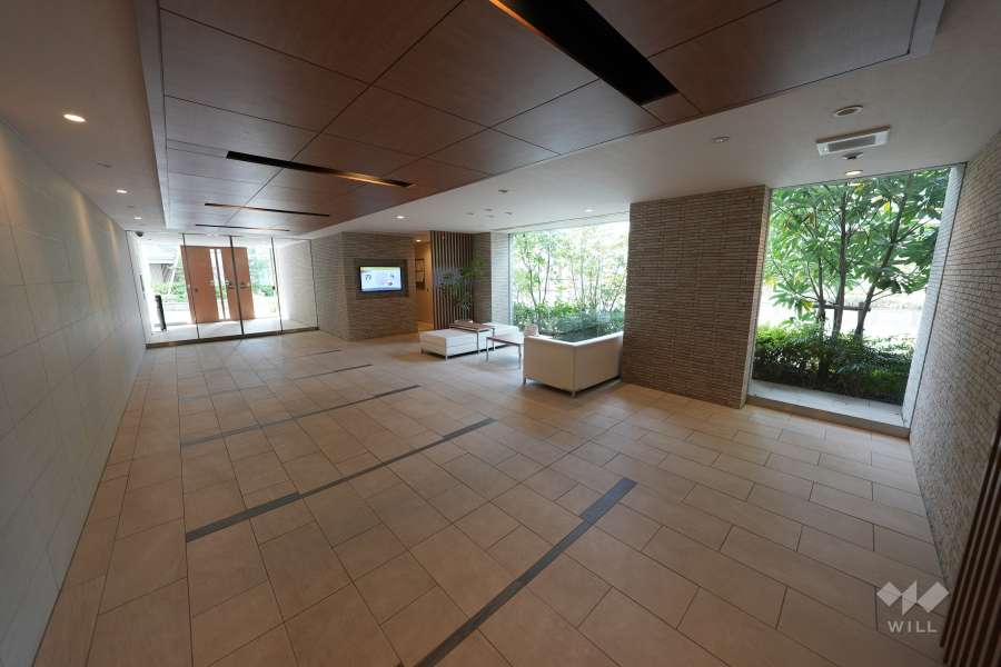 エントランスホール