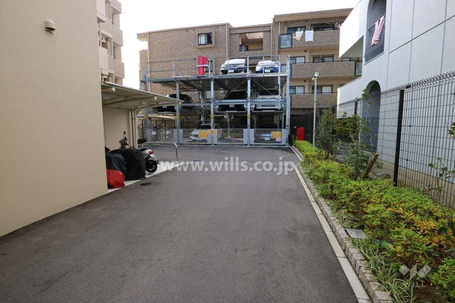 敷地内駐車場（屋外機械式）