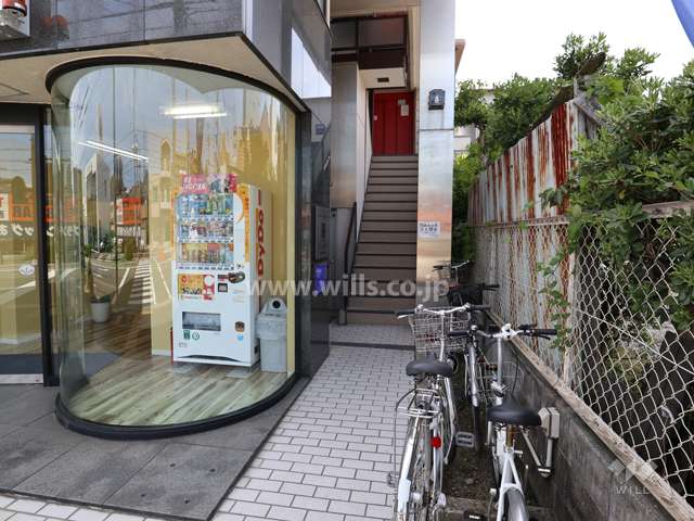 エントランスアプローチ