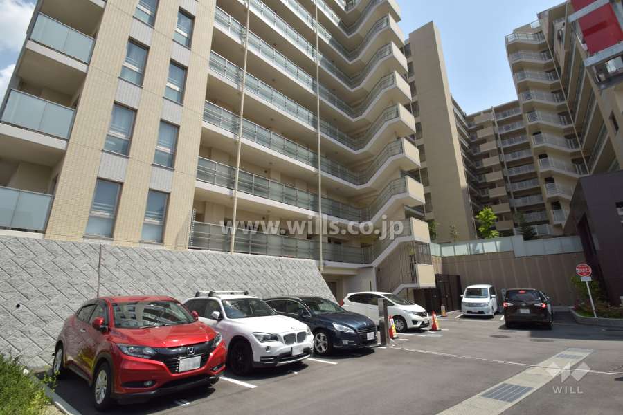 敷地内駐車場（屋外平面式）