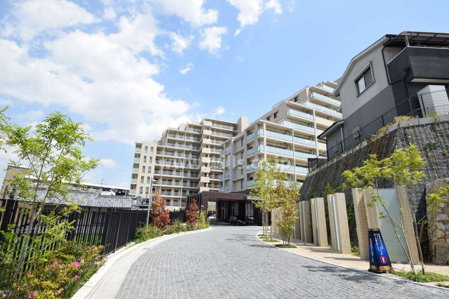 エントランスアプローチ