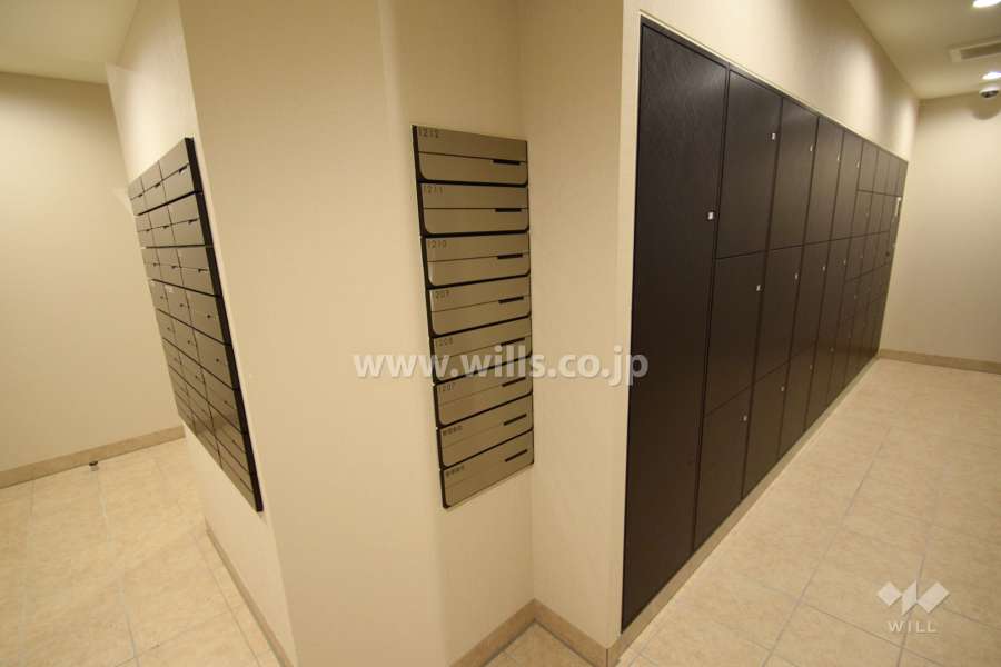 宅配ボックスと共用ポスト