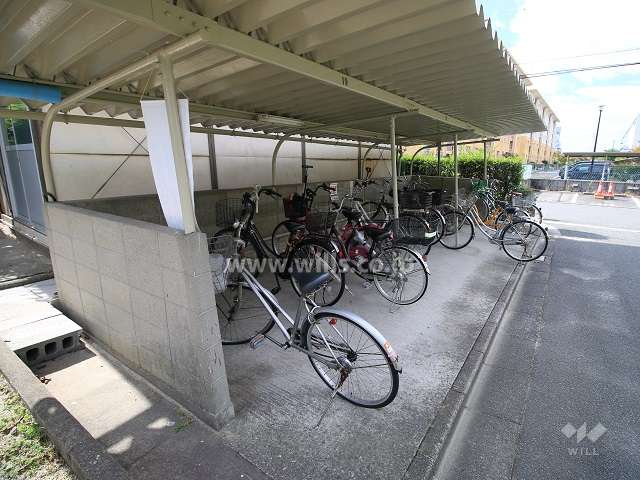 敷地内自転車置場