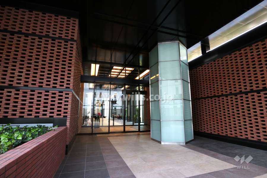 エンストランス