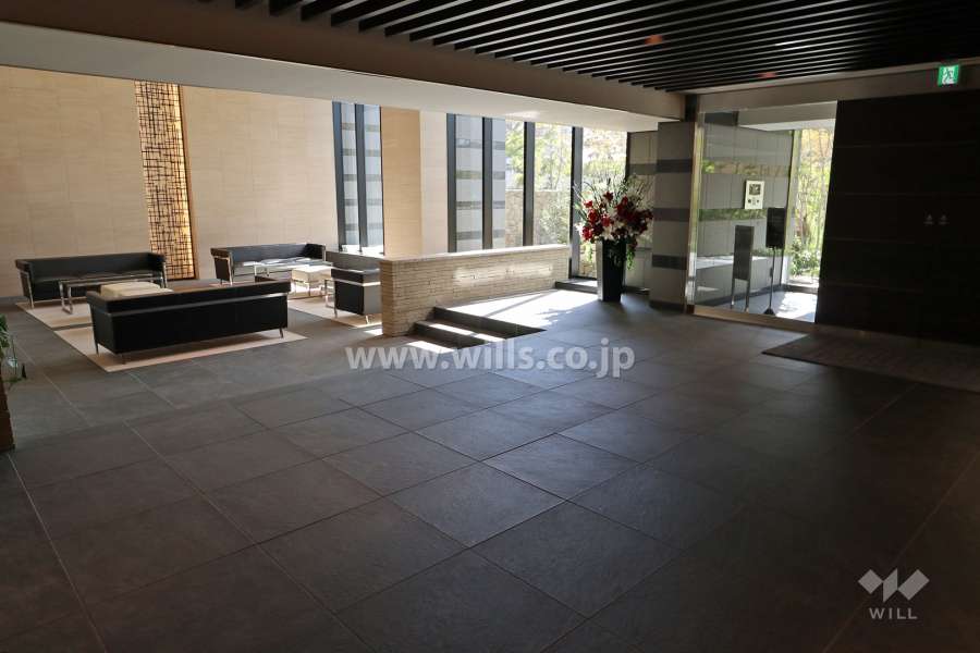 エントランスホール