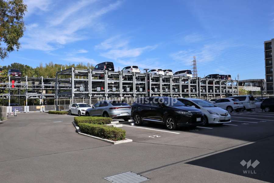 敷地内駐車場(屋外平面式と屋外機械式)
