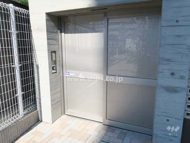 駐輪場の入口