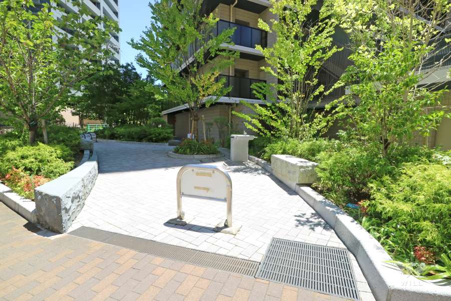 『栄町三丁目第四公園』