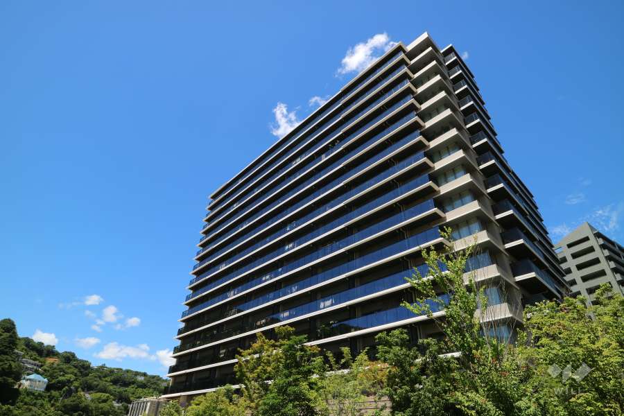 ザ・パークハウス宝塚の外観（南東側から）