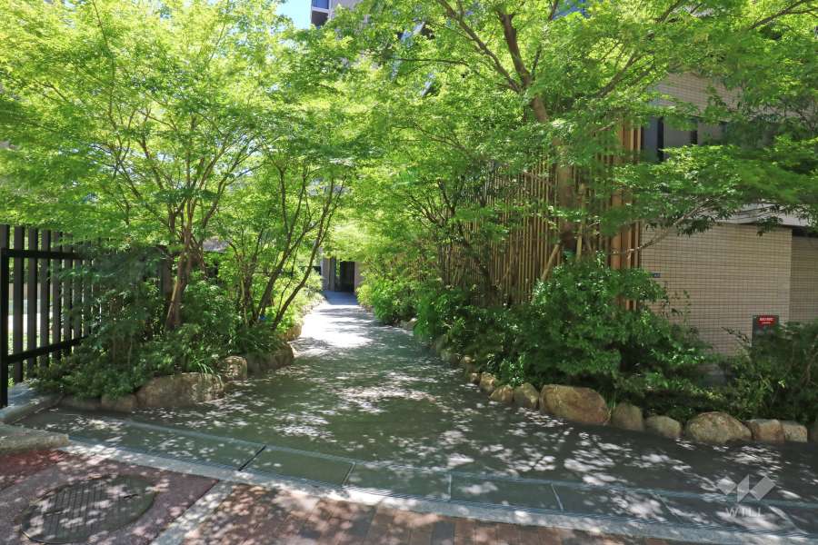 敷地の出入り口