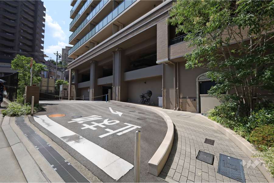 駐車場の出入口