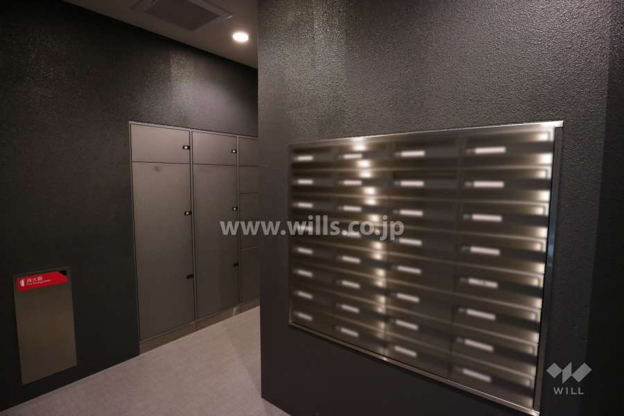 共用ポストと宅配ボックス