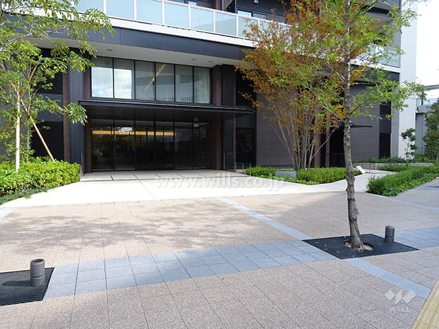 エントランスアプローチ