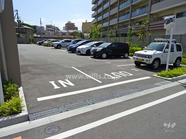 敷地内駐車場の出入り口