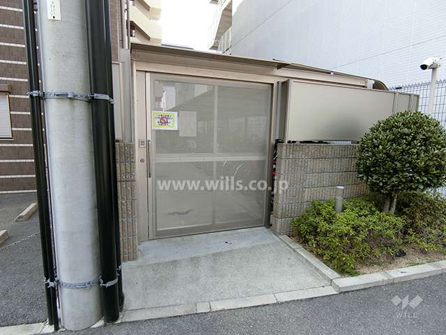 駐輪場の入り口