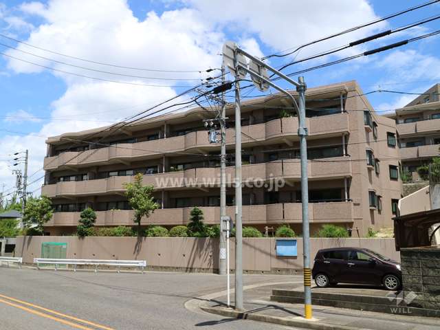ロイヤルメイツ揚羽南館の外観（南東側から）