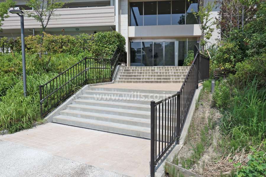 エントランスアプローチ