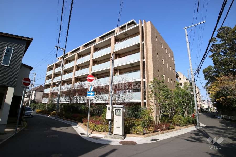 デュオヒルズ西宮北口若山町の外観（南東側から）