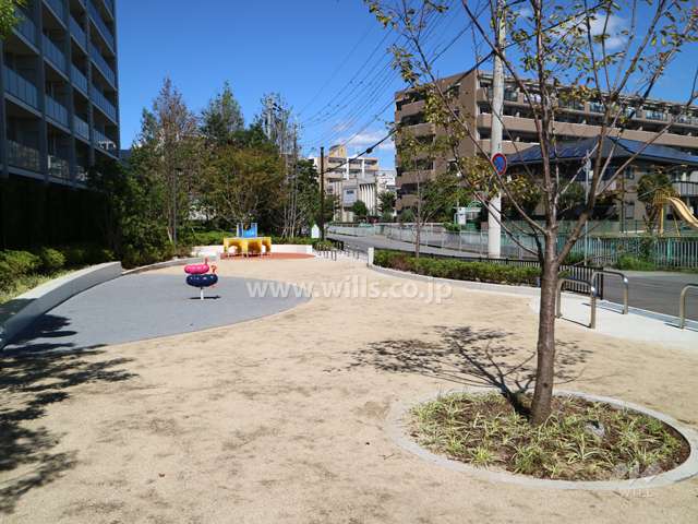 敷地東側の公園