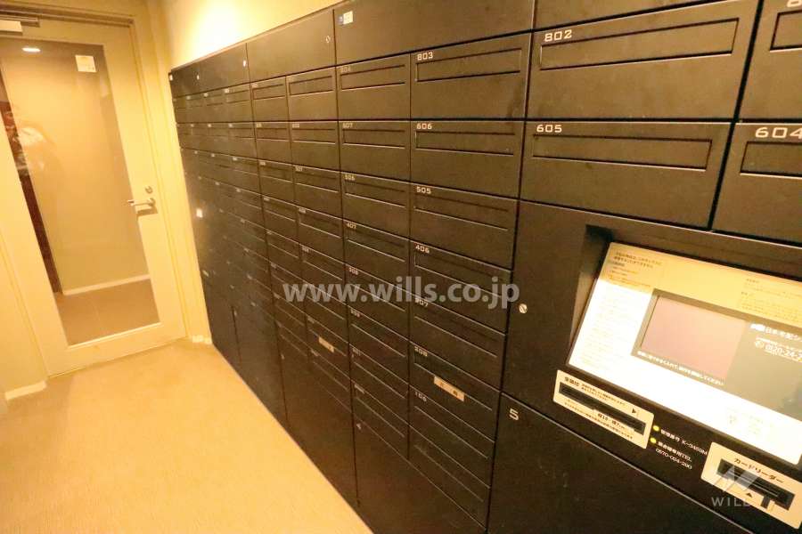 宅配ボックスと共用ポスト