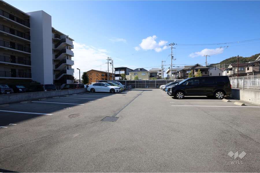敷地内駐車場（屋外平面式）