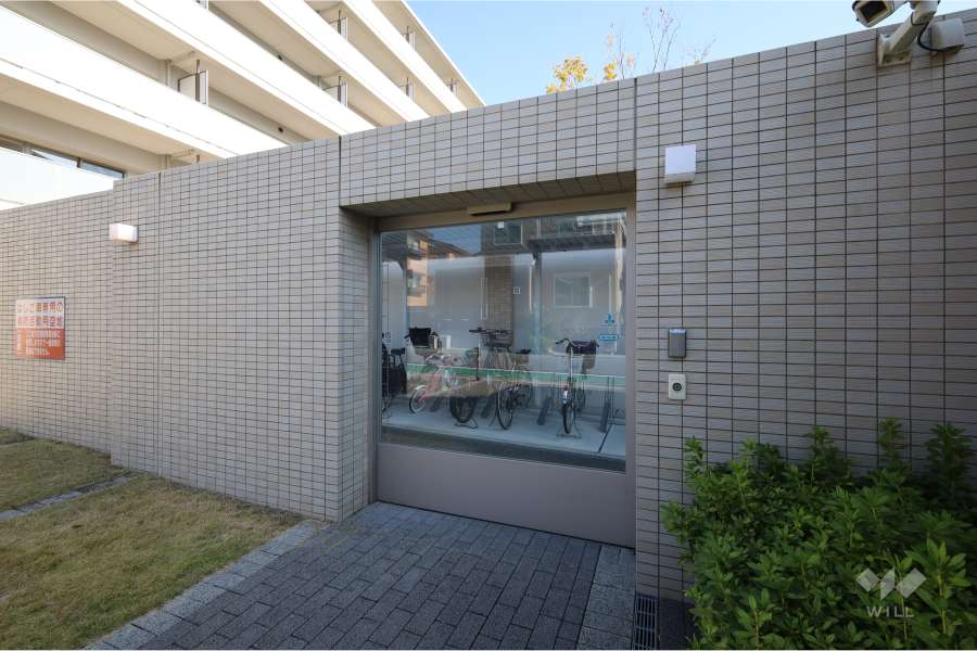 駐輪場の出入口