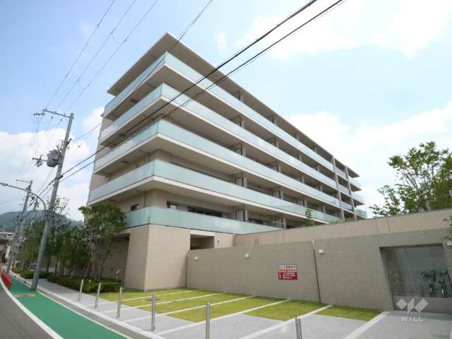 ブランシエラ池田石澄パークフロント「うらら棟」の外観（南西側から）