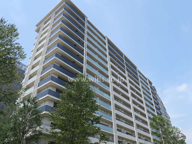 ローレルスクエア健都ザ・レジデンス　ファーストステージ棟の外観（南側から）