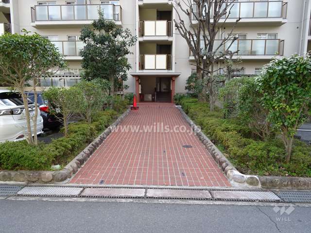 エントランスアプローチ