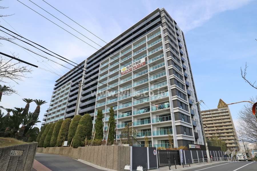 シティテラス千里桃山台の外観（南東側から）
