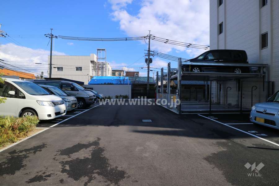 敷地内駐車場（屋外平面式）
