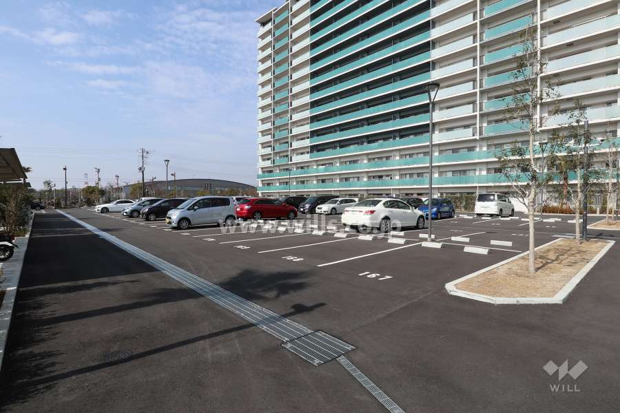 敷地内駐車場(屋外平面式)