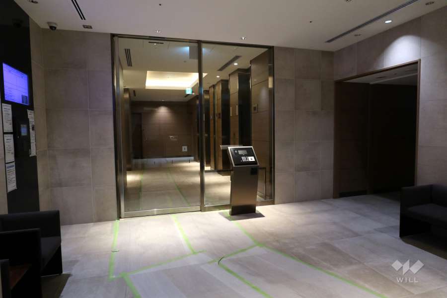 エントランス（1階）