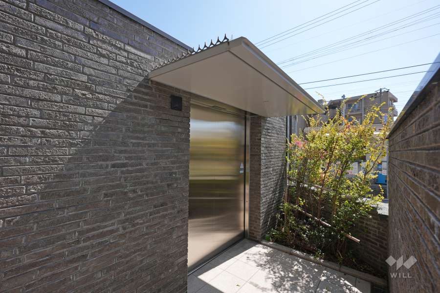 サブエントランス