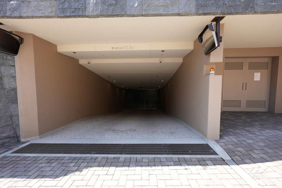 駐車場の出入り口