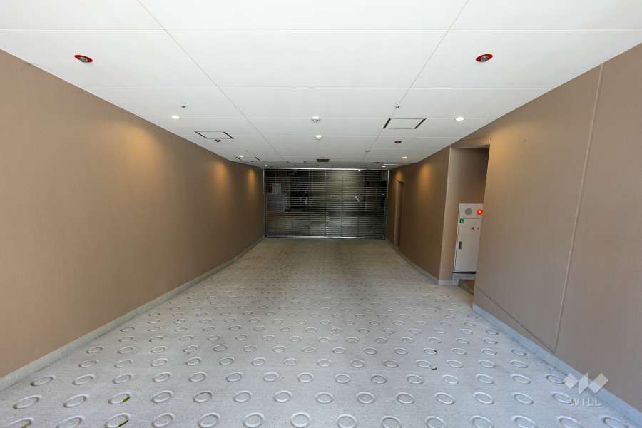 敷地内駐車場（リングシャッター付き）