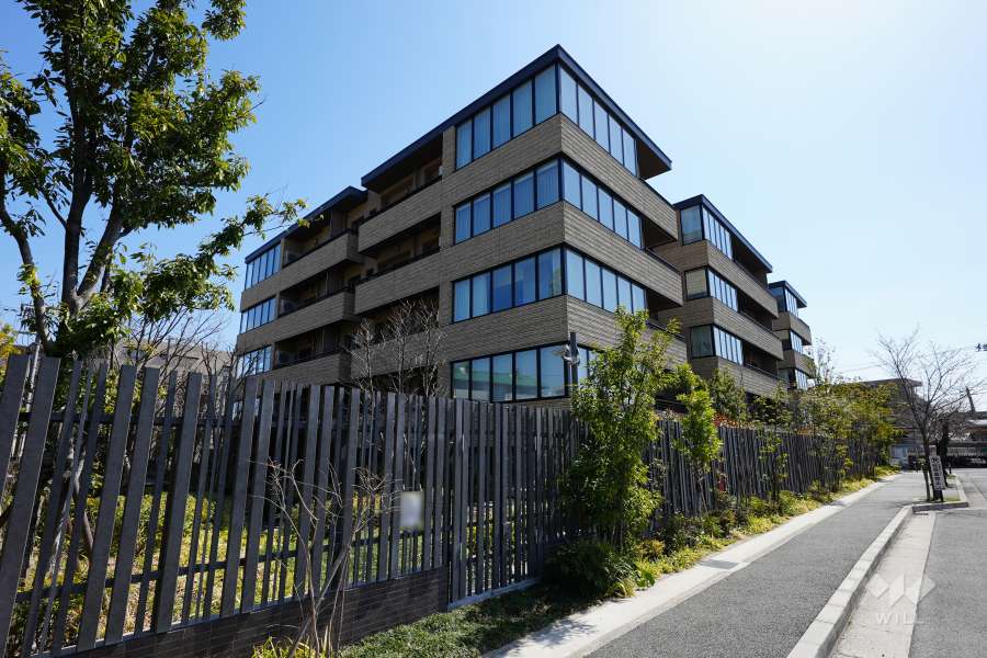 ザ・パークハウス芦屋川の外観（北西側から）