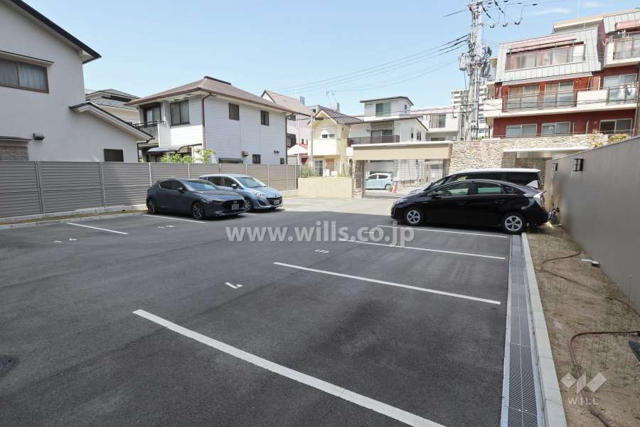 敷地内駐車場（屋外平面式）