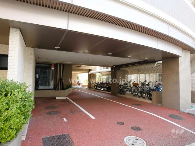 駐車場の出入り口