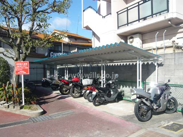バイク置場