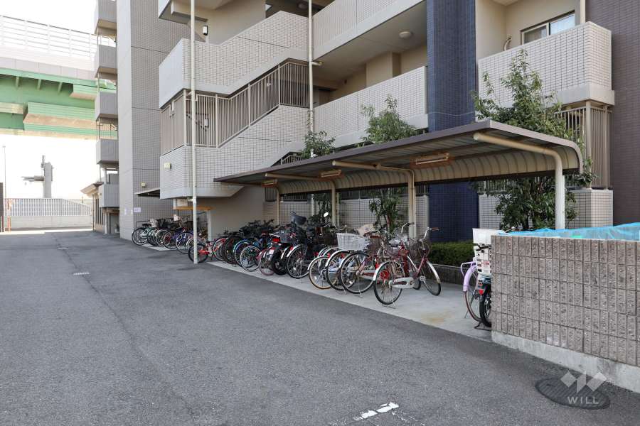 駐輪場、バイク置場