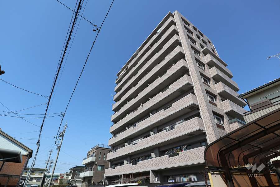 宝マンション東海通第3の外観（南東側から）