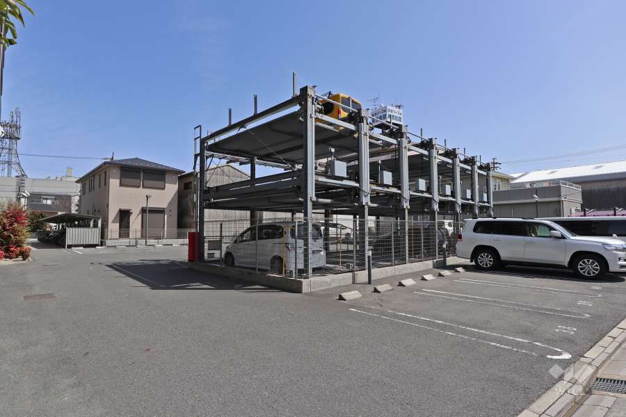敷地内駐車場（屋外機械式）