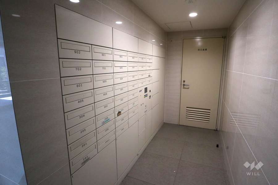 宅配ボックスと共用ポスト