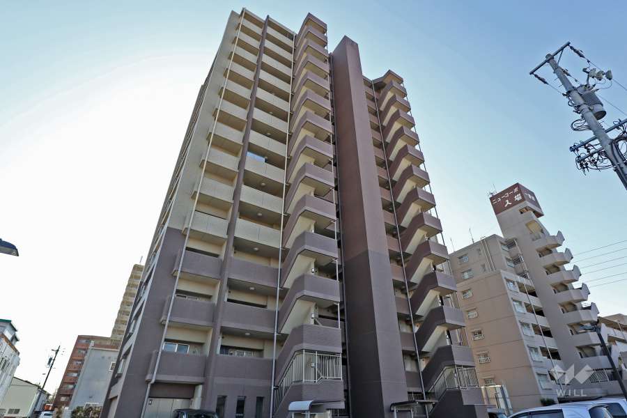 ファミリアーレ当知東2の外観（南東側から）