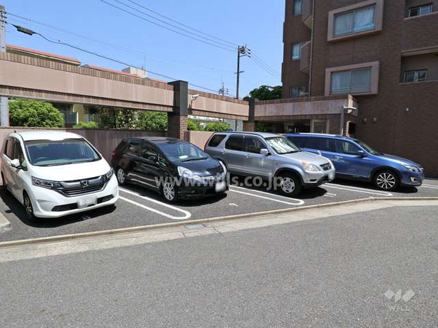 敷地内駐車場(屋外平面式)